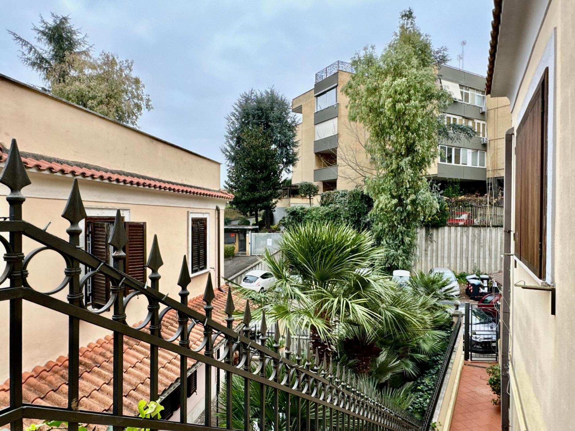 Diasof Apartments — Foto 1